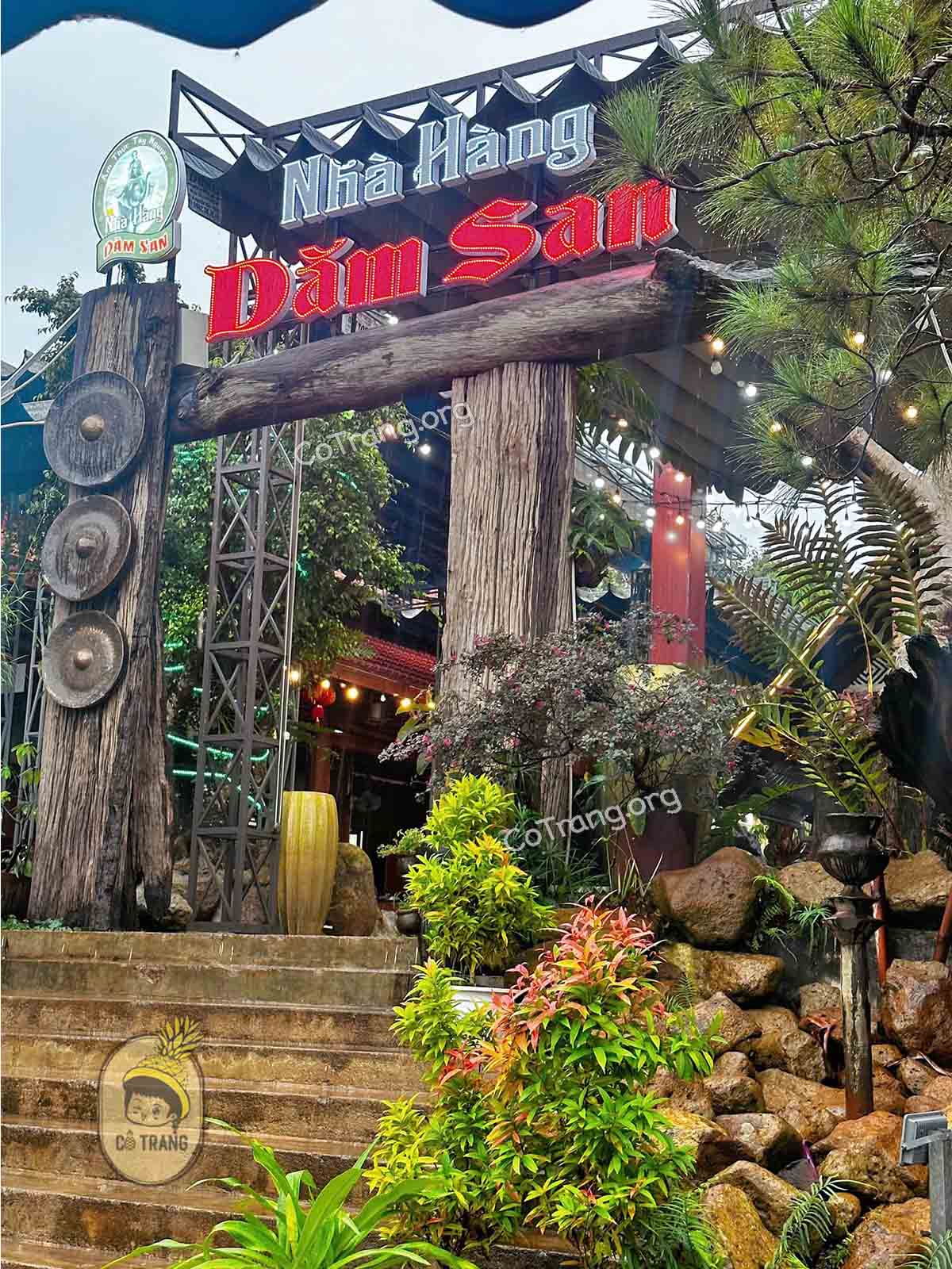 Nhà hàng Dăm San - 193 Trần Quý Cáp, Pleiku, Gia Lai