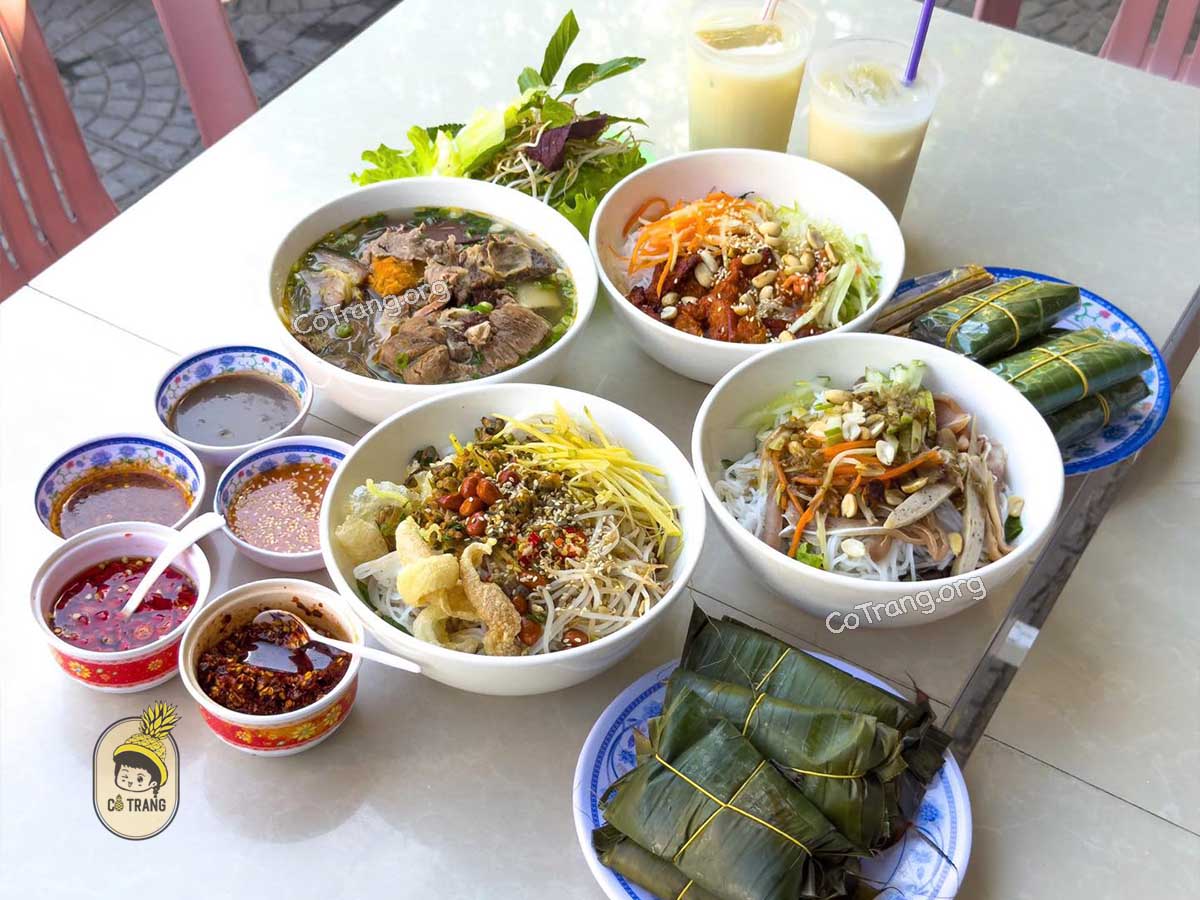 Quán Bún Cố Đô - 11 Trần Quang Khải, Đồng Hới, Quảng Trị (Quảng Bình cũ)