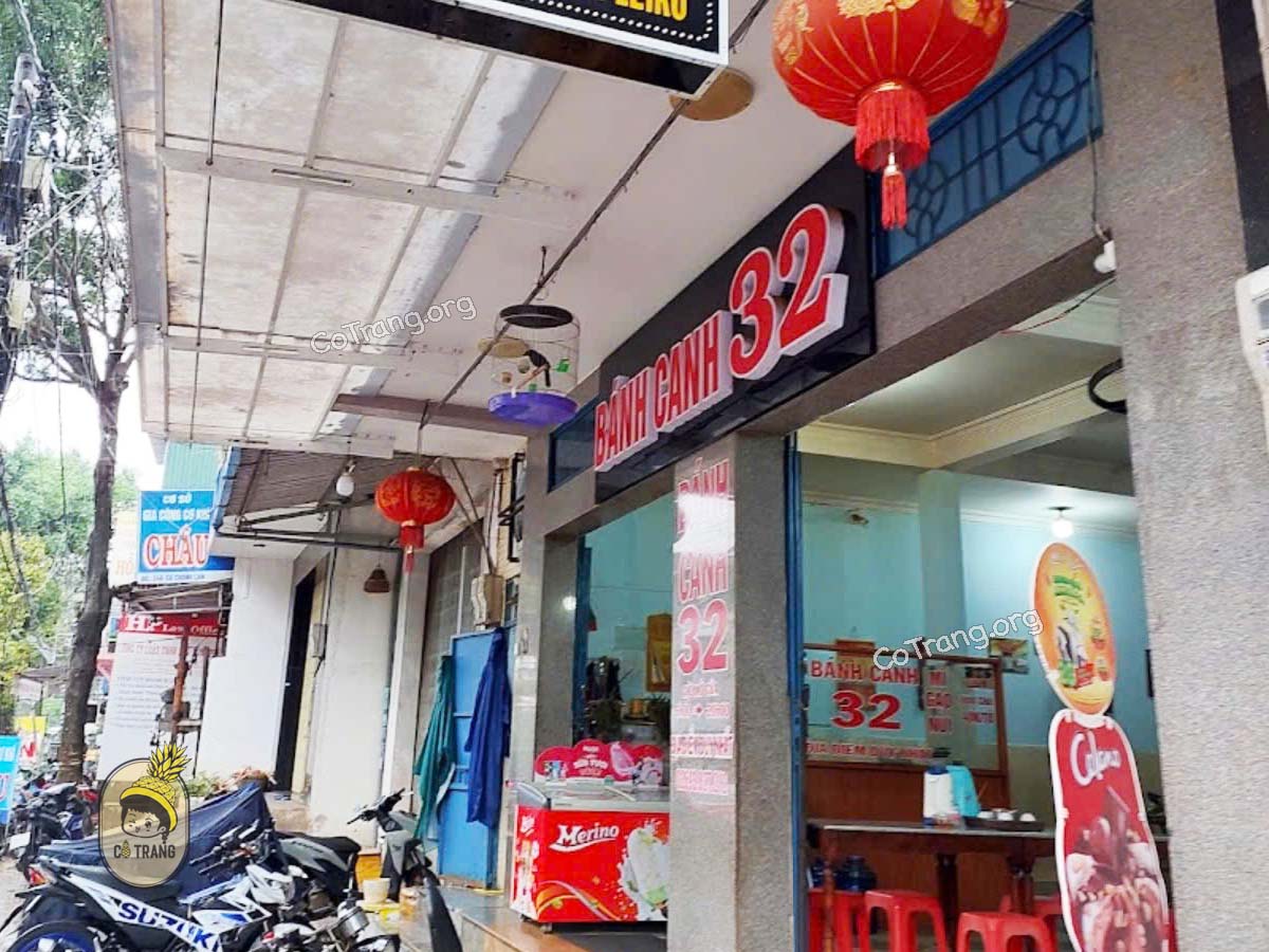 Quán Bánh Canh 32 - 32 Cù Chính Lan, Pleiku, Gia Lai