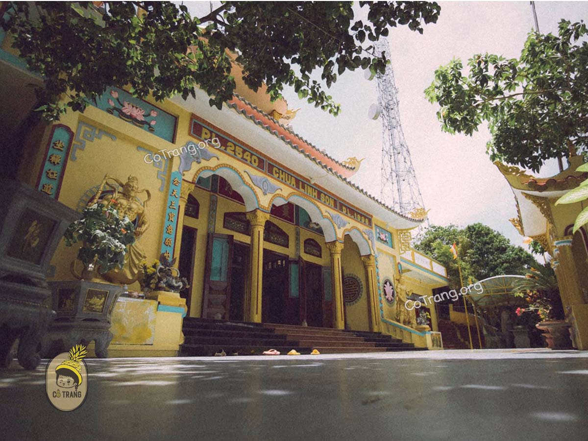 Chùa Linh Sơn - Đỉnh Cao Cát, Phú Quý (ảnh sưu tầm)