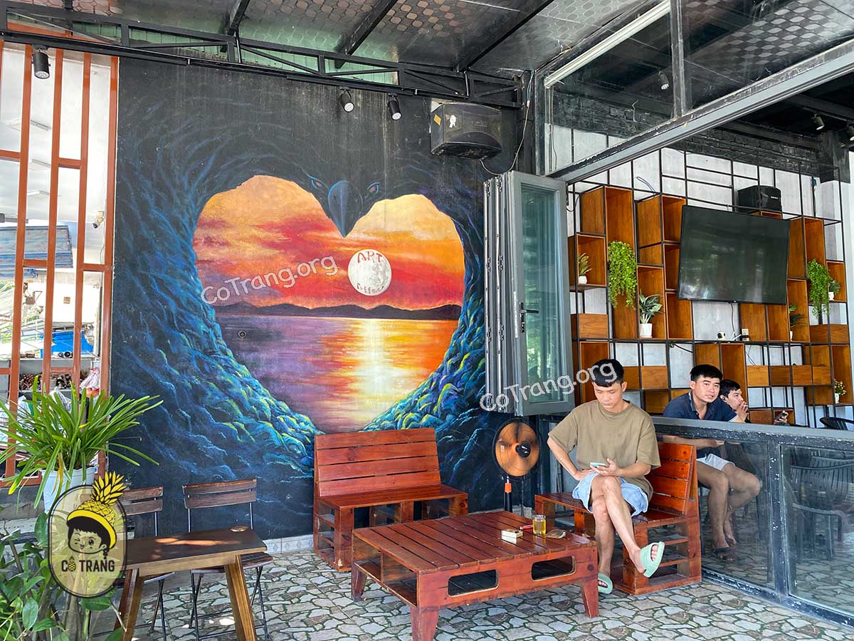 Không gian và thức uống tại Quán