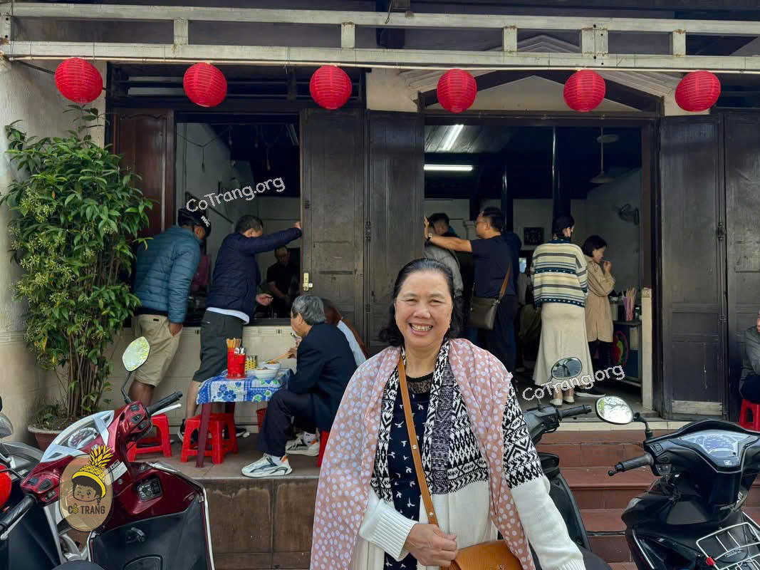 Không gian tại Bún Bò Mệ Kéo, Huế (ảnh sưu tầm)