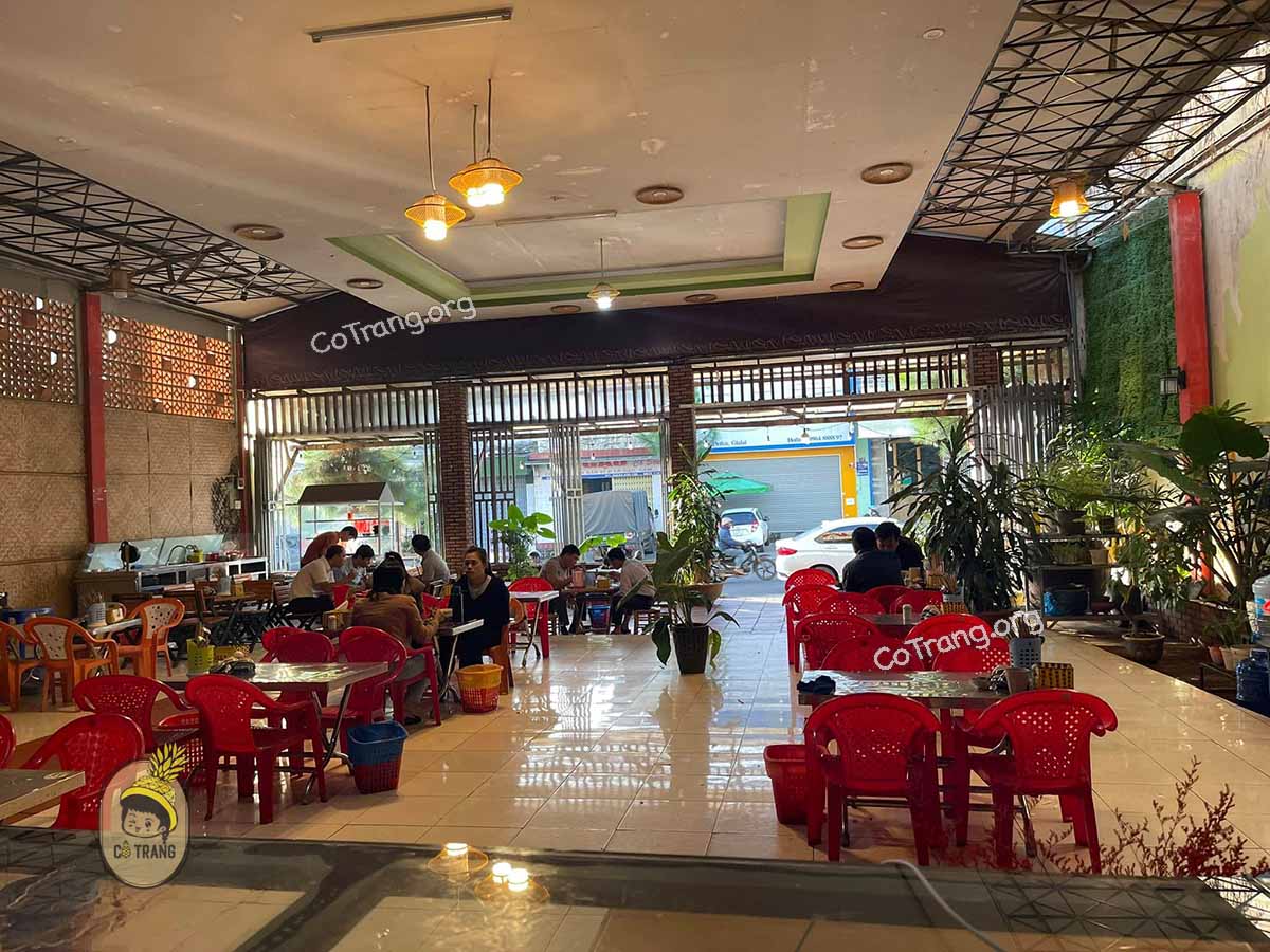 Không gian tại Cơm Độn Bao Cấp Gia Lai