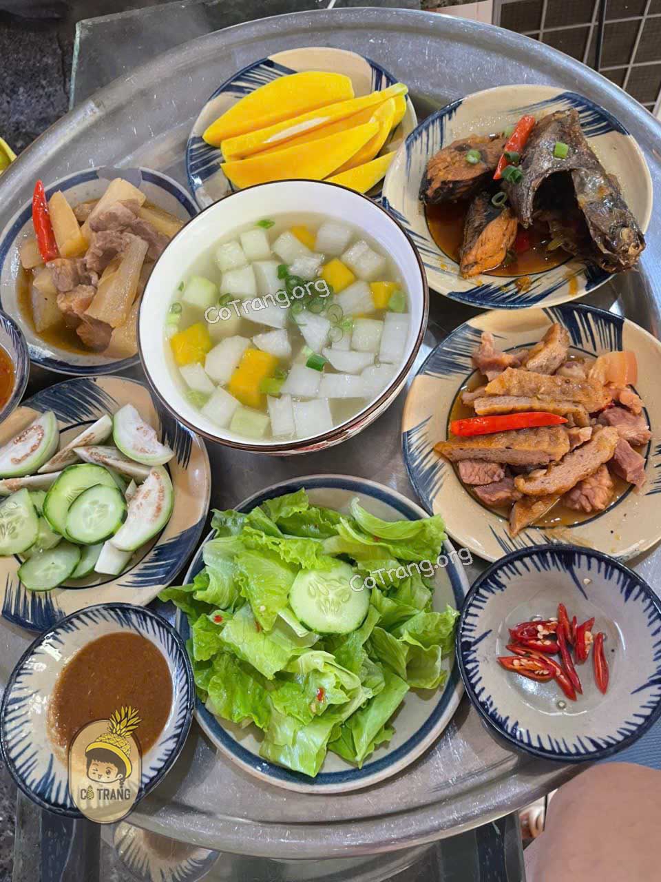 Menu và món ăn tại Cơm Độn Bao Cấp Gia Lai