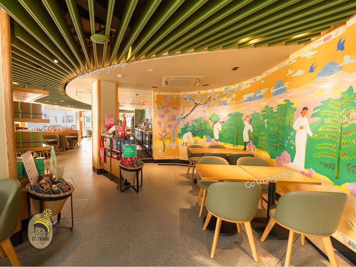 Không gian tại Starbucks Huế