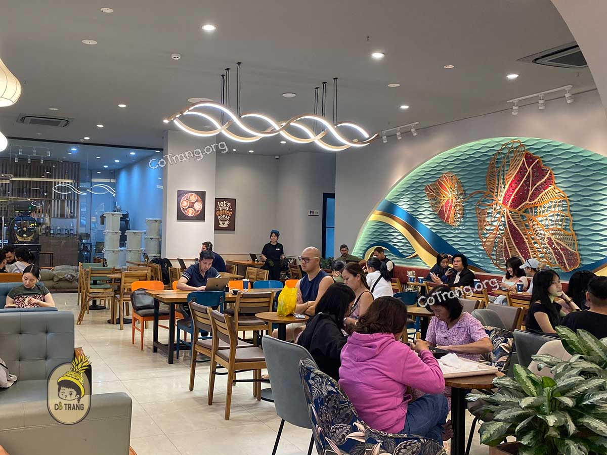 Không gian tại The Cups Coffee Đà Nẵng