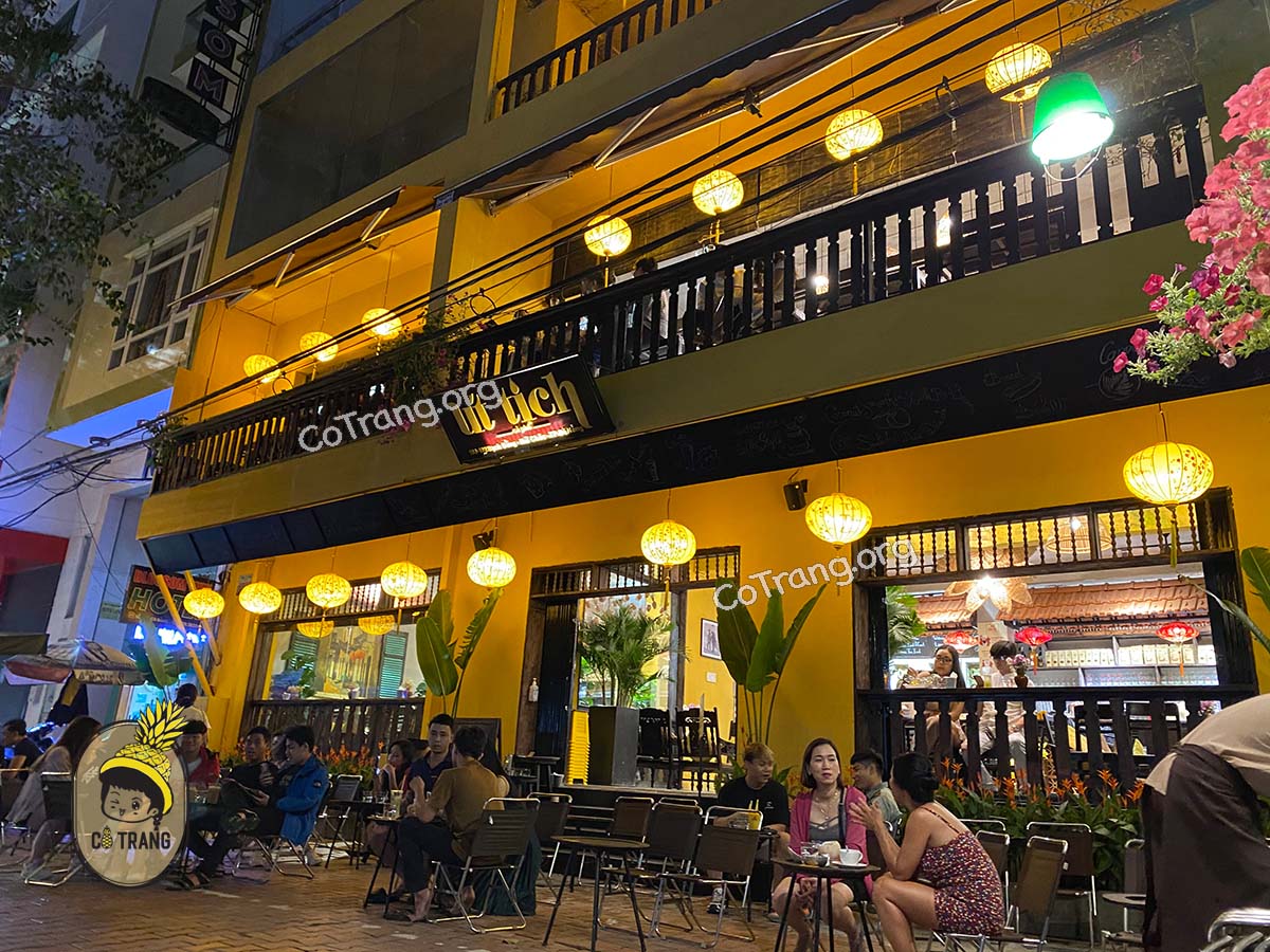 Không gian tại Út Tịch Cafe - 102 Bạch Đằng, Đà Nẵng
