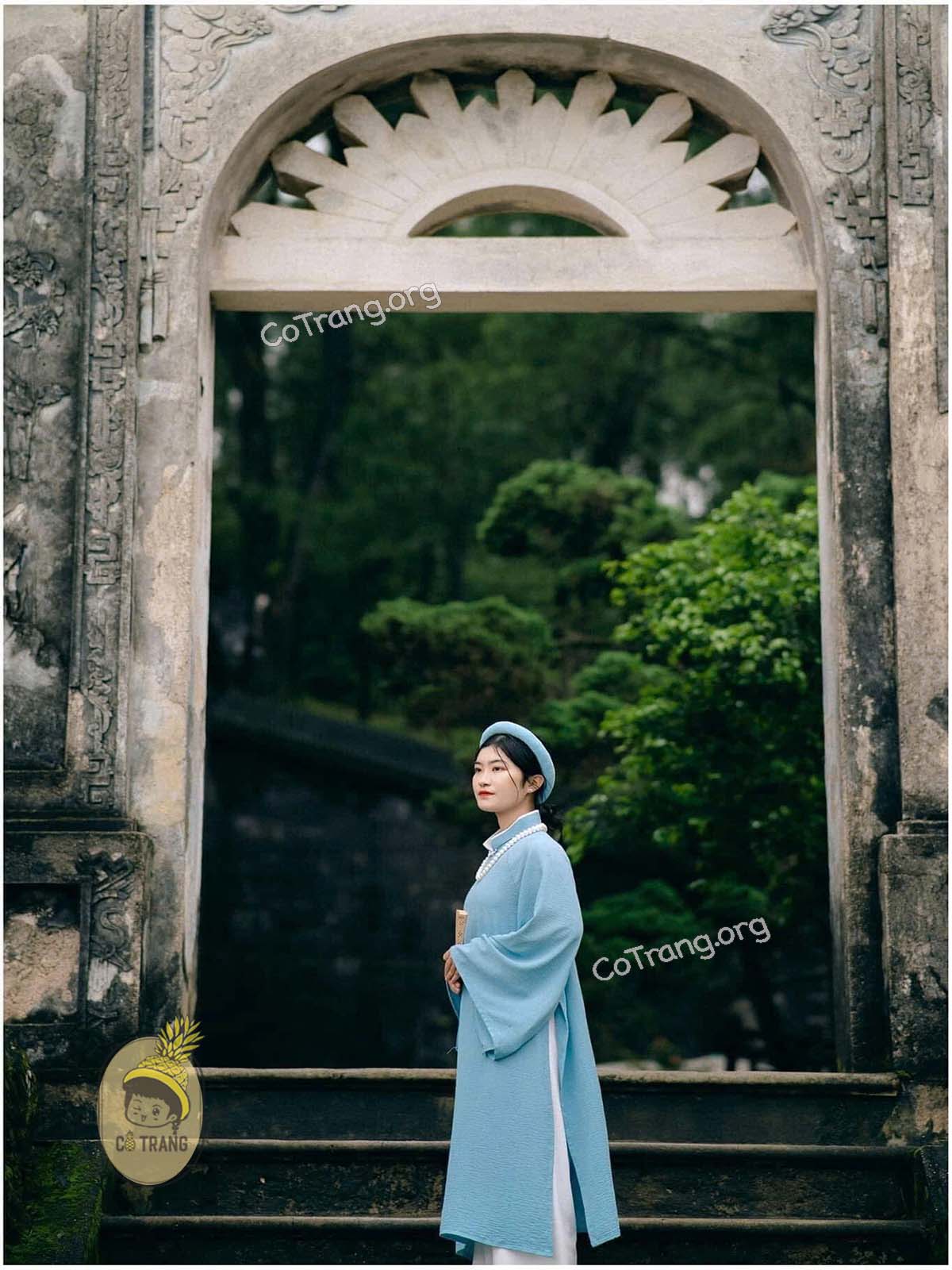 Góc checkin đẹp tại Lăng Khải Định Huế (ảnh sưu tầm)