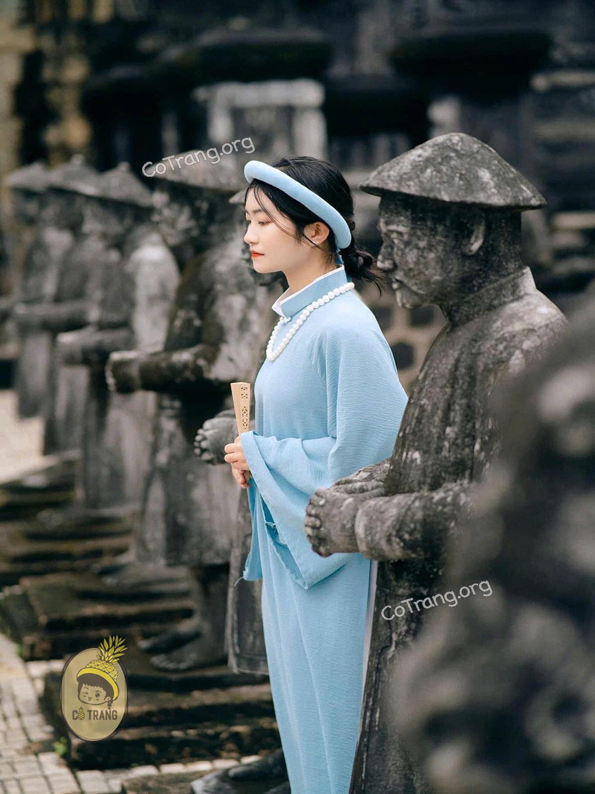 Góc checkin đẹp tại Lăng Khải Định Huế (ảnh sưu tầm)