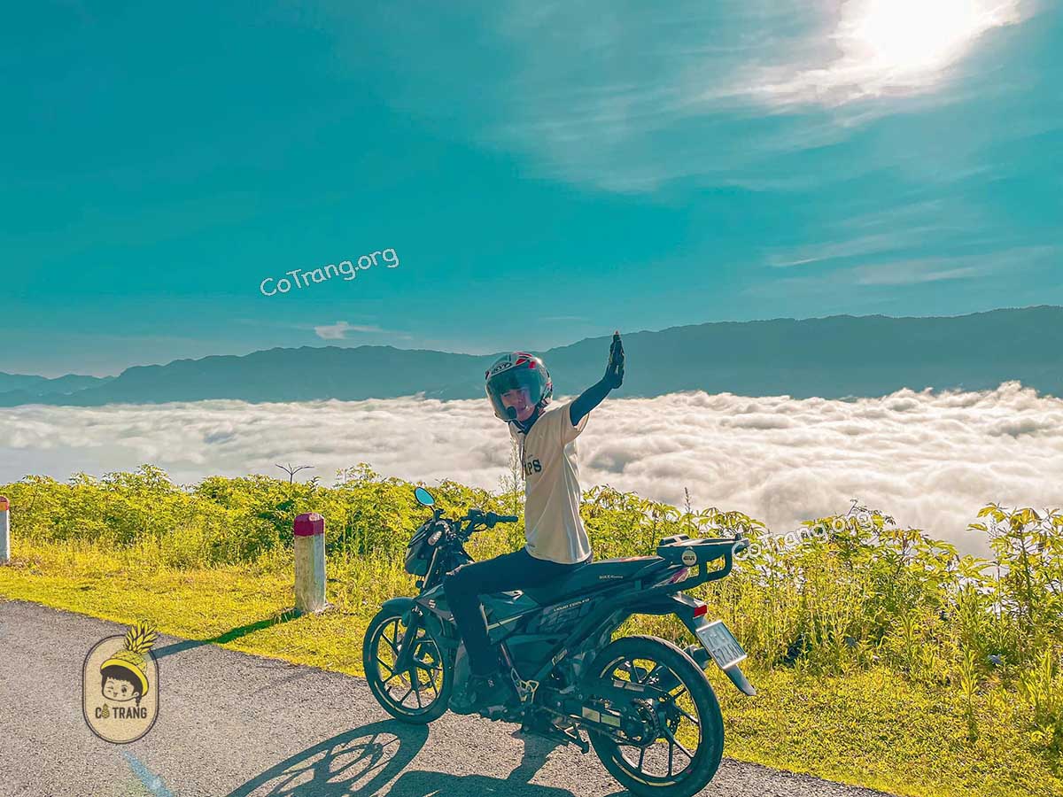 Khung cảnh tại Đèo Vi Ô Lắc Quảng Ngãi