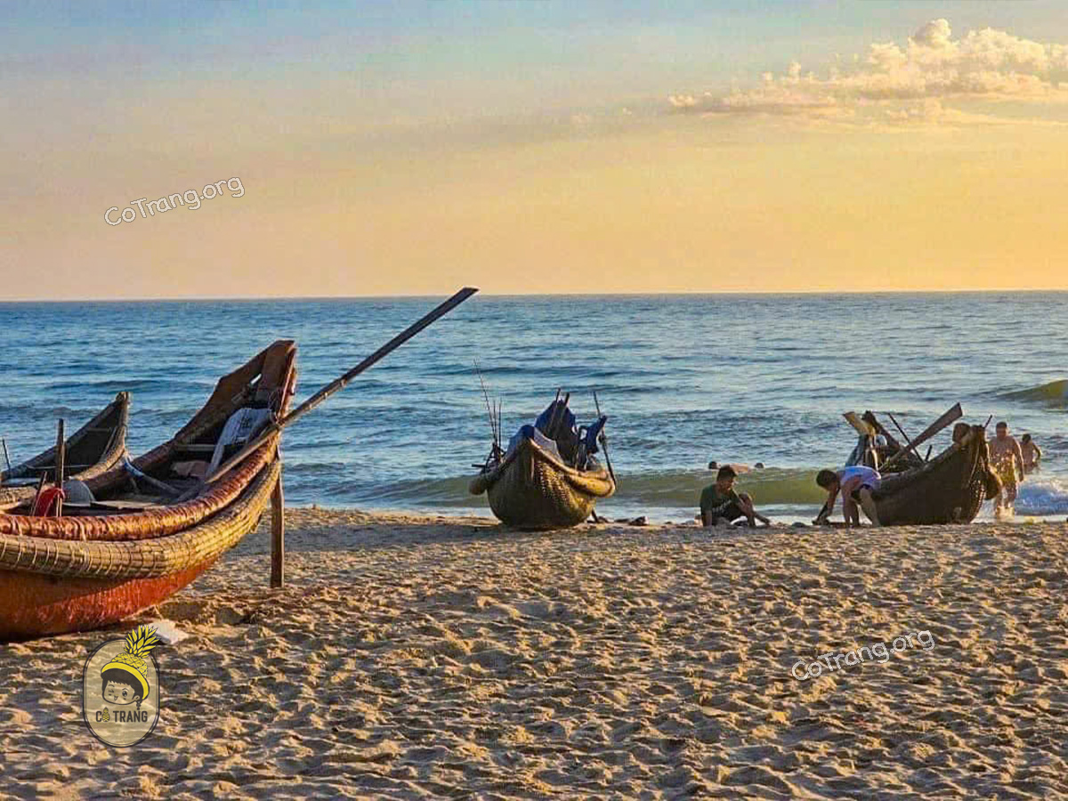Hình ảnh thực tế tai Bãi Biển Thuận An