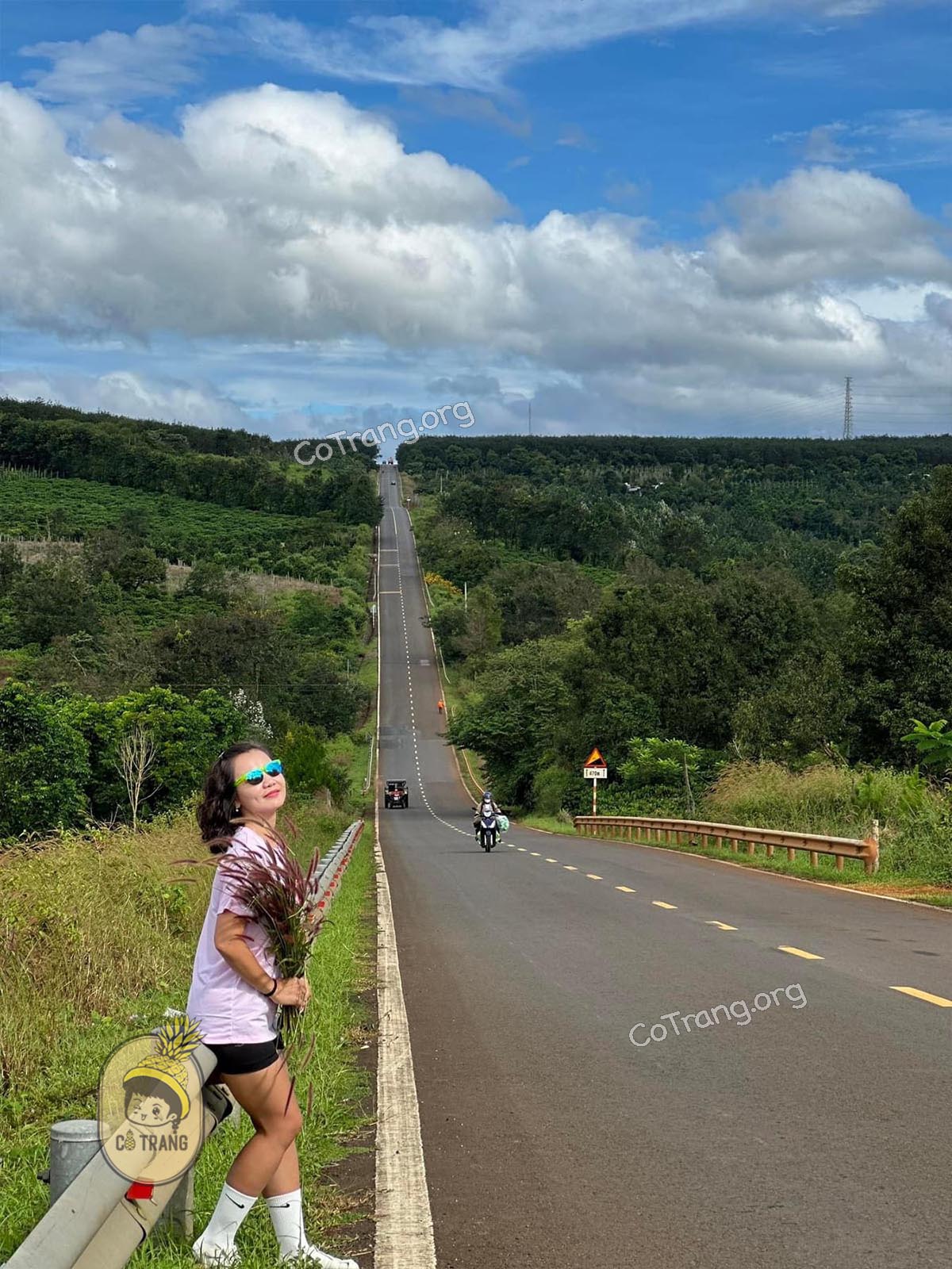 Điểm check-in Con Đường Dốc Dựng Đứng ở Gia Lai (ảnh sưu tầm)