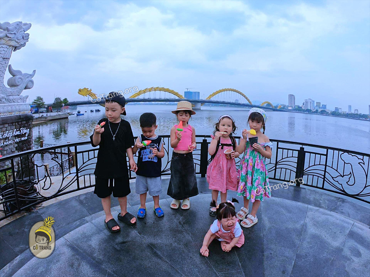 Góc sống ảo cực chill tại Cầu Rồng Đà Nẵng (ảnh sưu tầm)