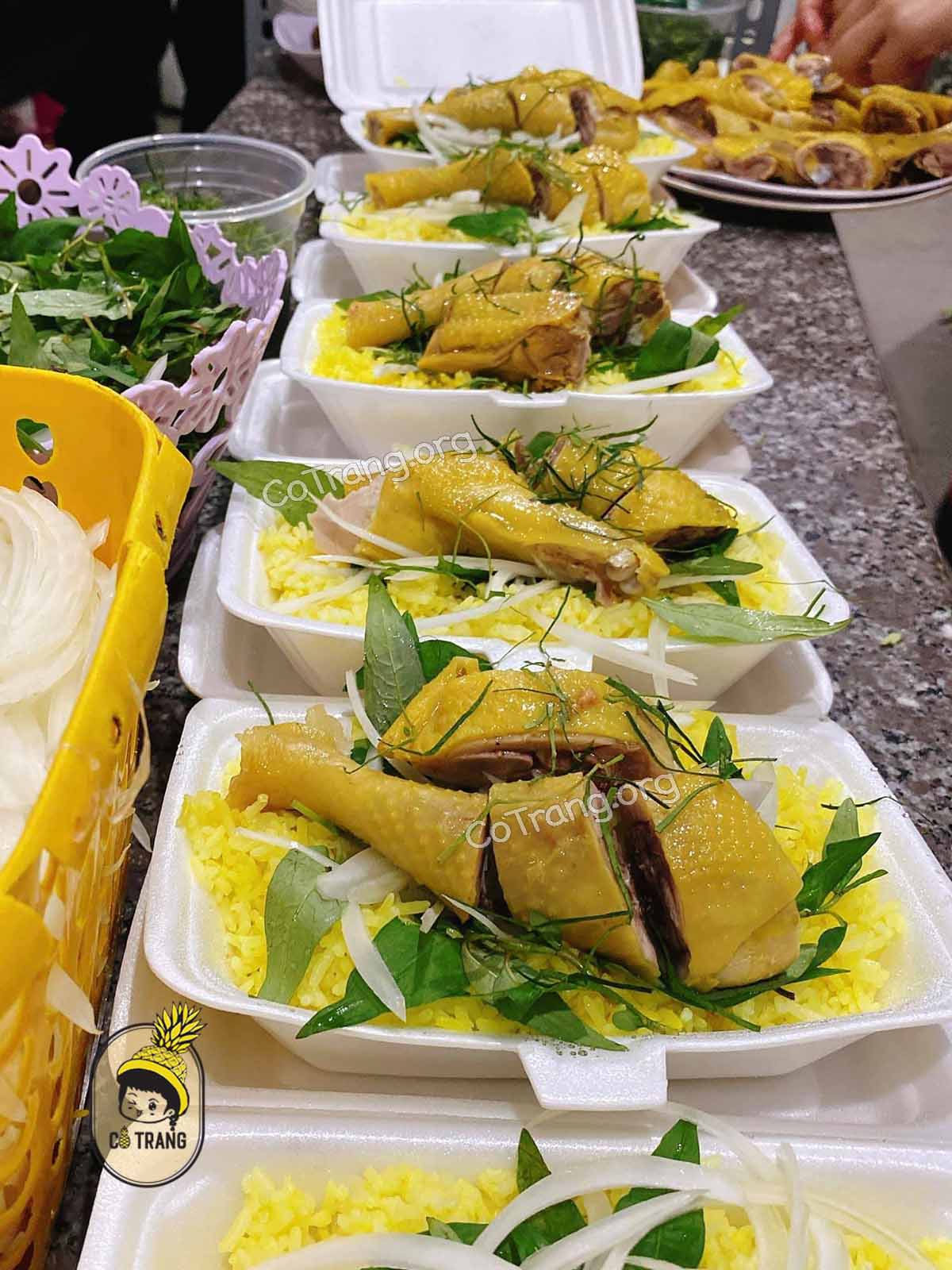 Menu Thực đơn tại Cơm Gà Bà Nguyệt Tam Kỳ