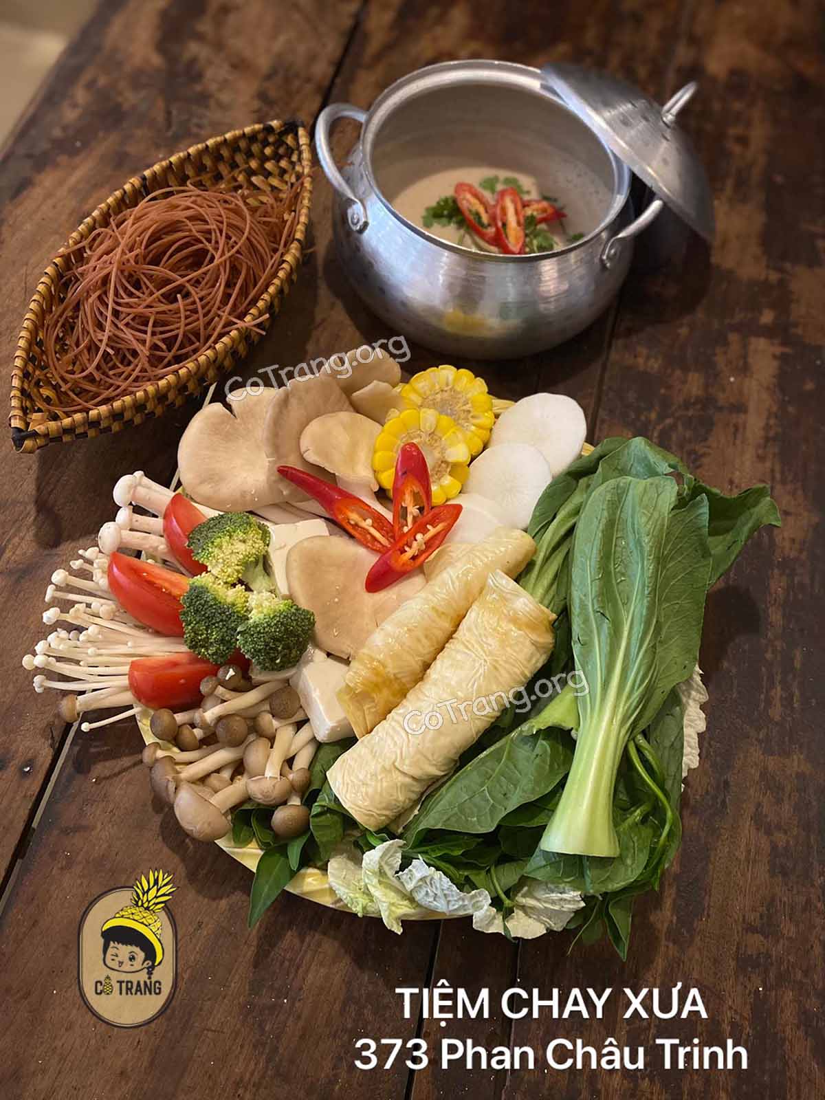 Tiệm Chay Xưa - 373 Phan Châu Trinh