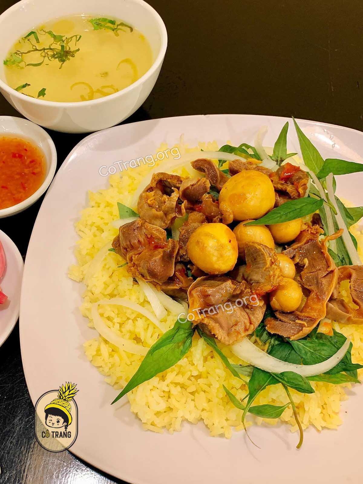 Cơm Gà Bà Nguyệt Tam Kỳ - 49 Lê Hồng Phong