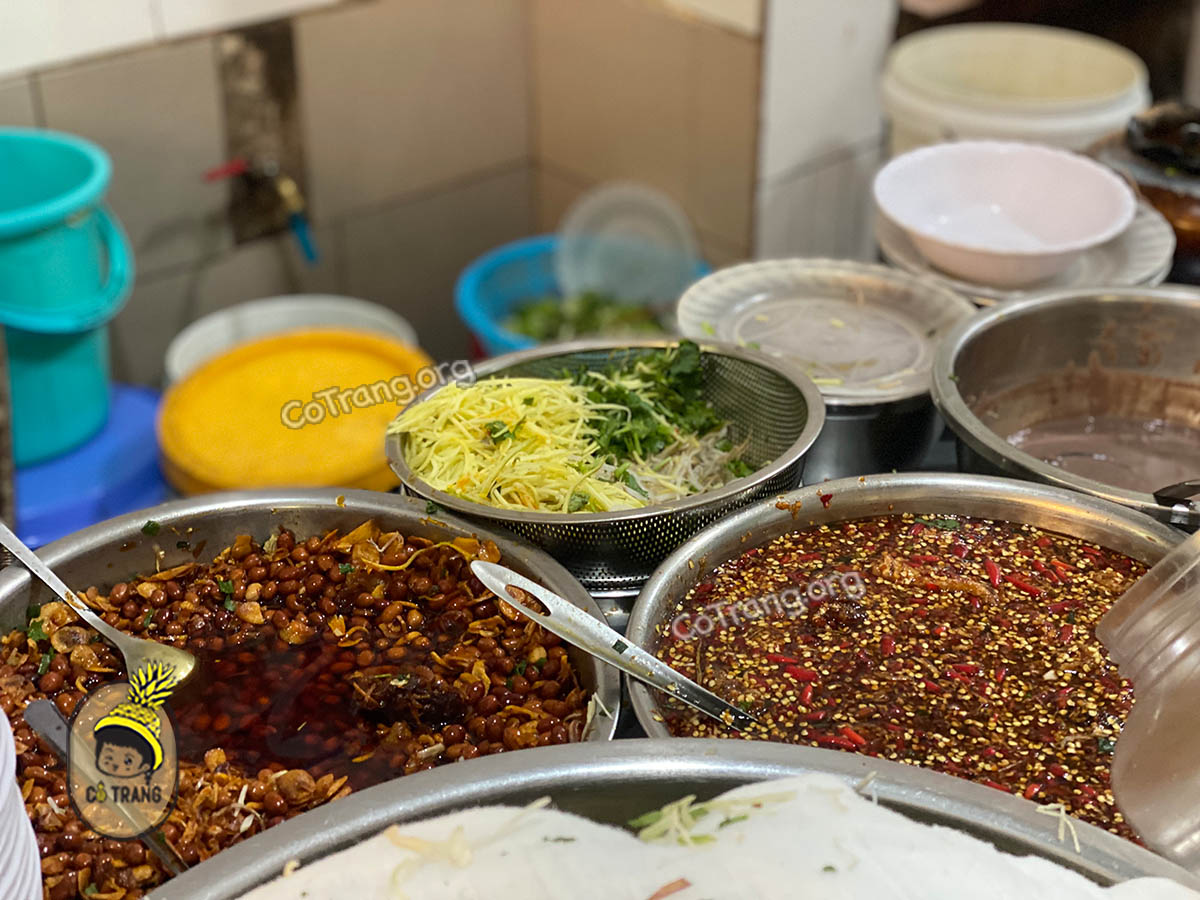 Quán Bà Hoà - 11A Trương Định