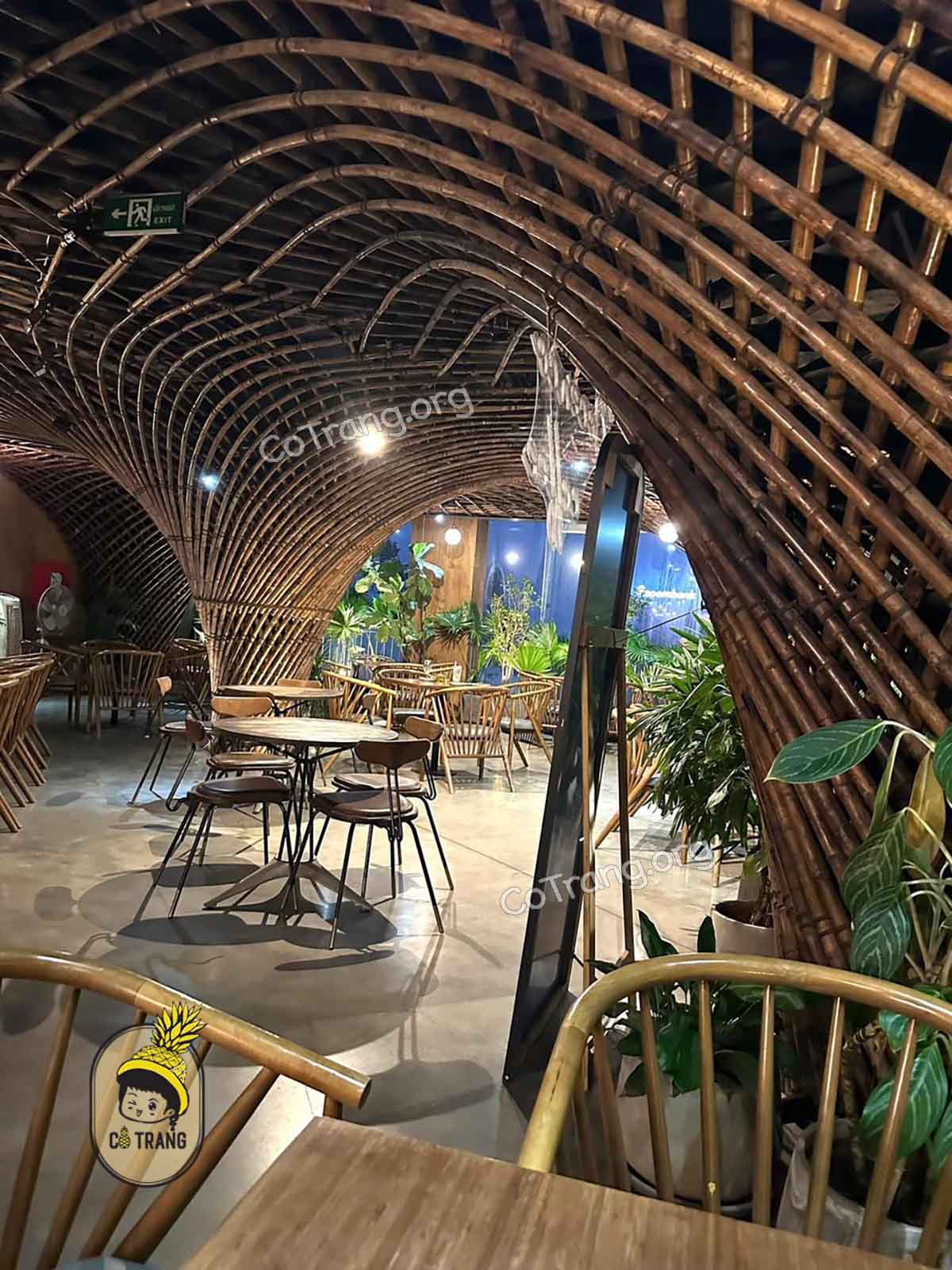 Menu Thực đơn và góc checkin tại Nocenco Cafe Vinh