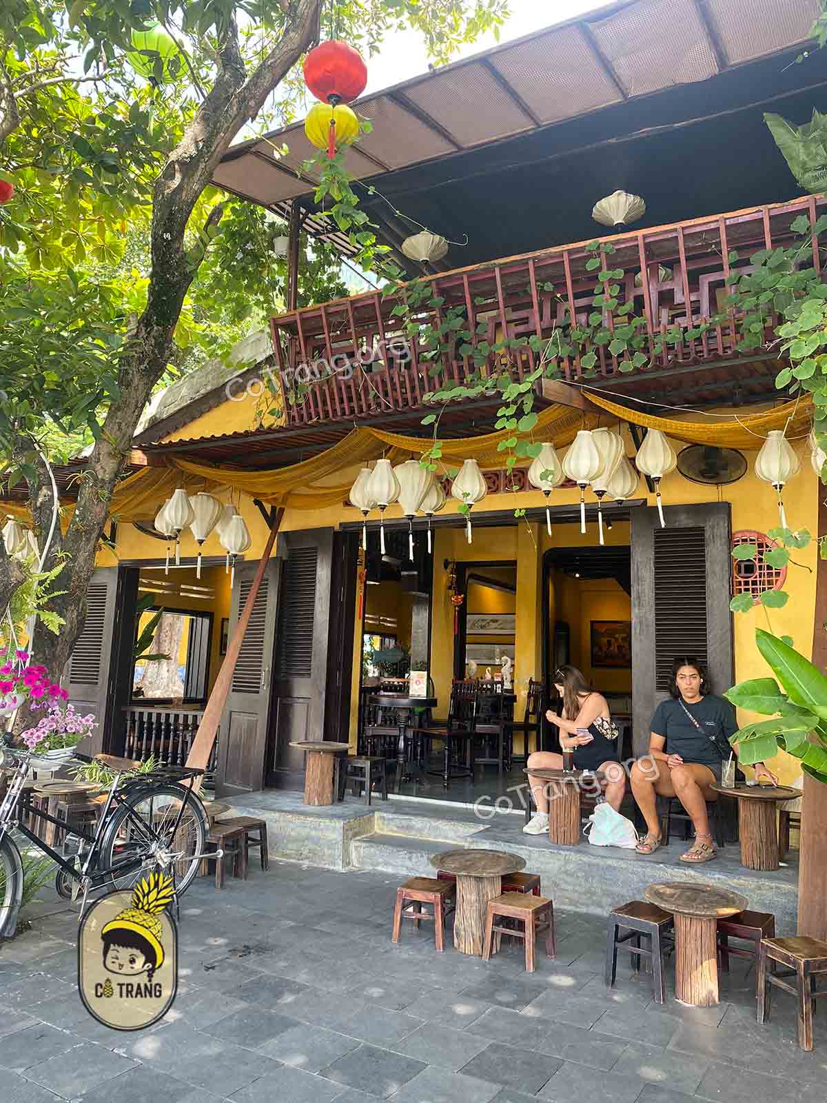 Không gian thực tế tại Cafe Chu An Hội An