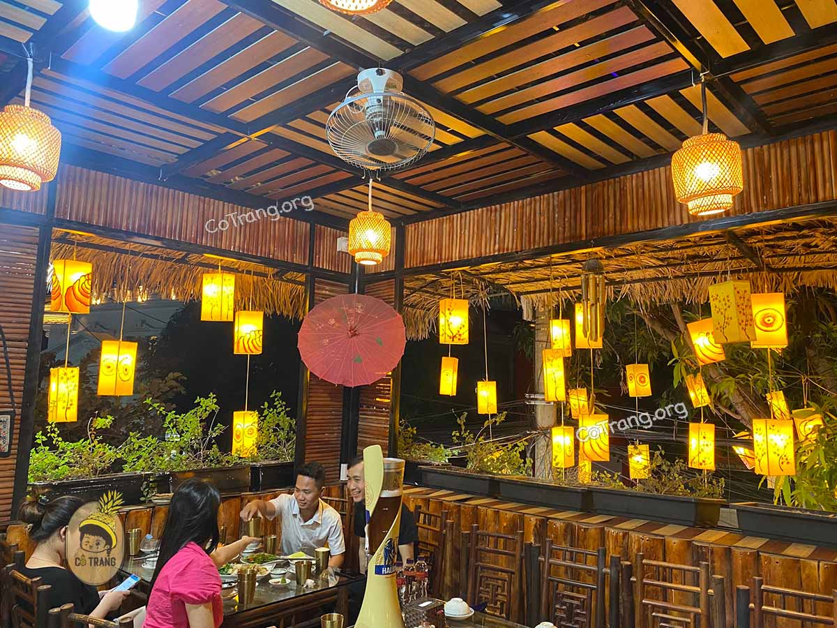 Tả Van Quán - 295 Võ Nguyên Hiến, Vinh