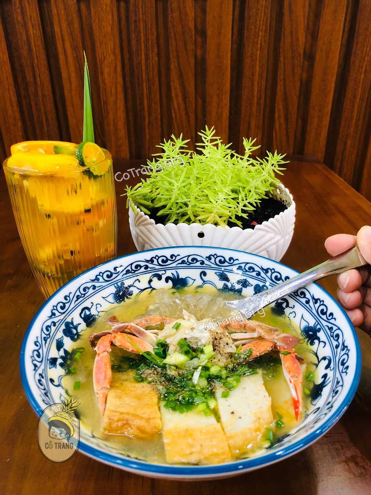 Menu món ăn tại Bếp Bé Ba Nha Trang