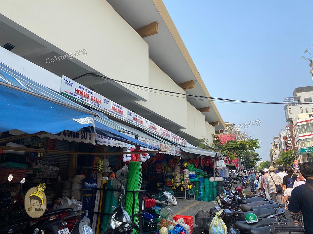 Không gian thực tế tại Chợ Hàn Đà Nẵng