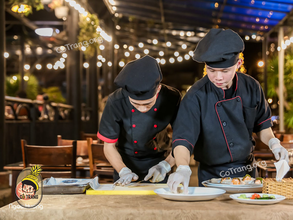 Nhà Hàng Hải Sản Ngọc Hương - 174 Võ Nguyên Giáp, Đà Nẵng
