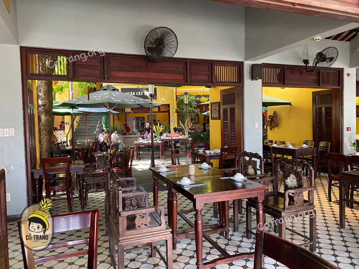 Nhà Hàng Madame Lân - 04 Bạch Đằng, Đà Nẵng