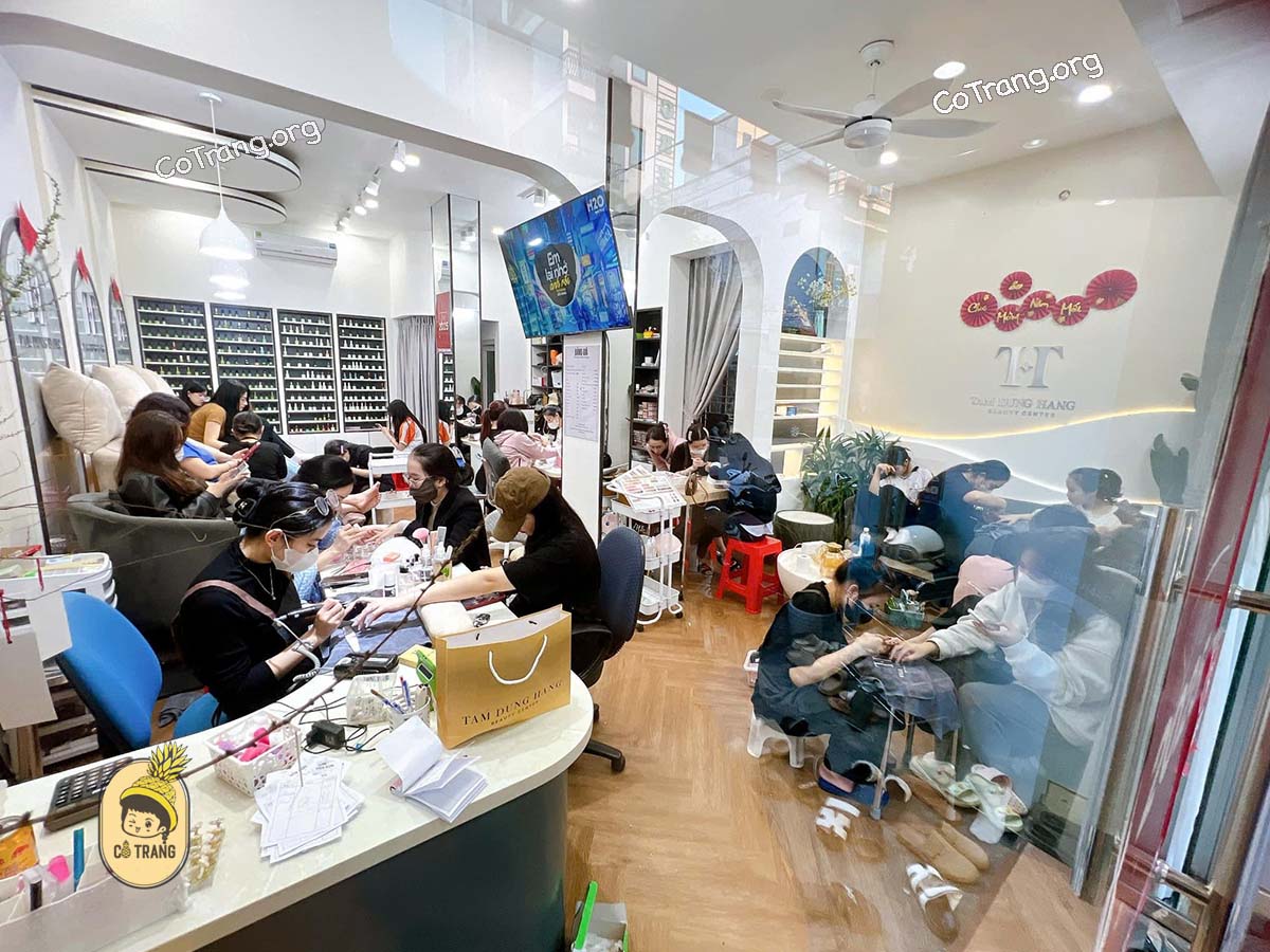 Không Gian Thực Tế Tại Tâm Dung Hằng Nails Spa, Đồng Hới