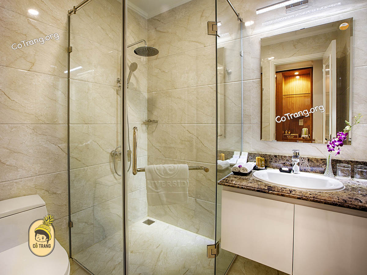 Không Gian Thực Tế Tại Khách Sạn Riverside Quảng Bình