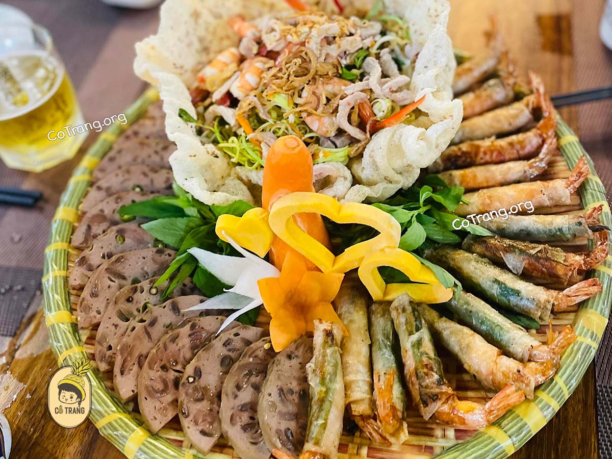 Thế Giới Ẩm Thực SAM Garden - 01 Biệt Thự, Quảng Ngãi