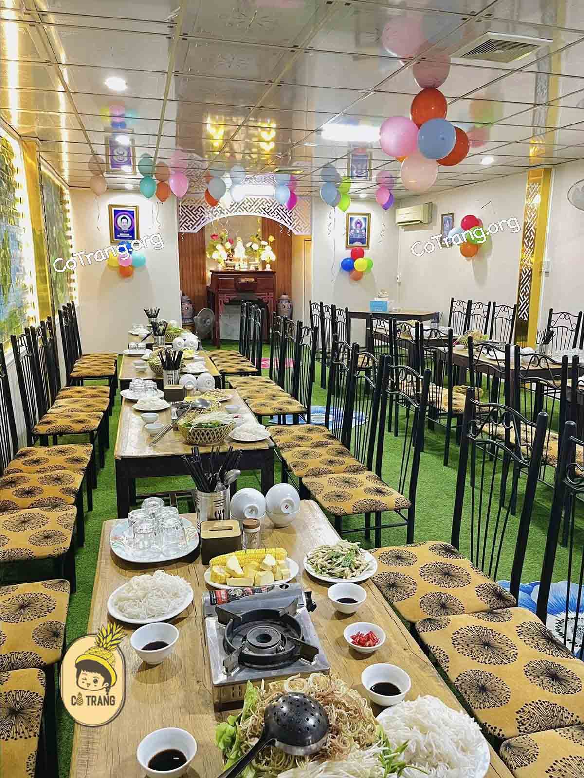 Không Gian Thực Tế Tại Quán Chay Bồ Đề, Vinh, Nghệ An