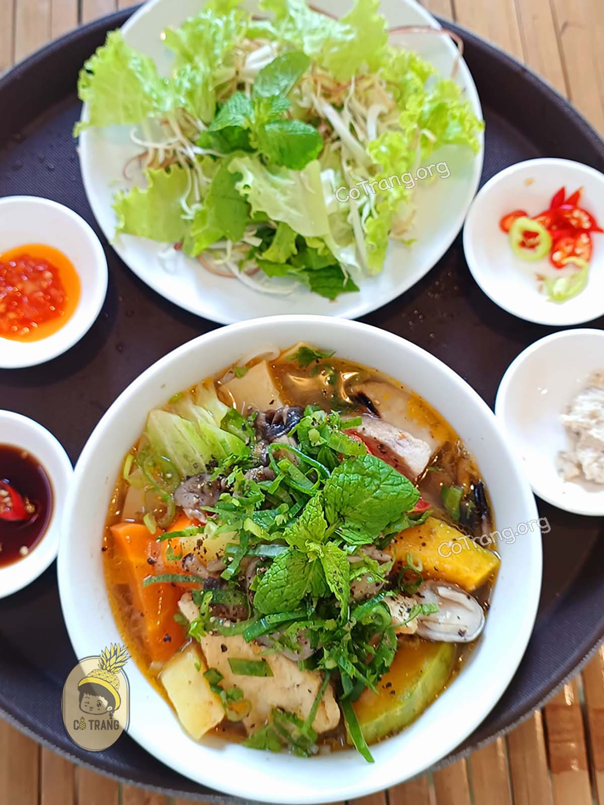 Nhà Hàng Chay An Định - 08 Nguyễn Sinh Khiêm, Huế
