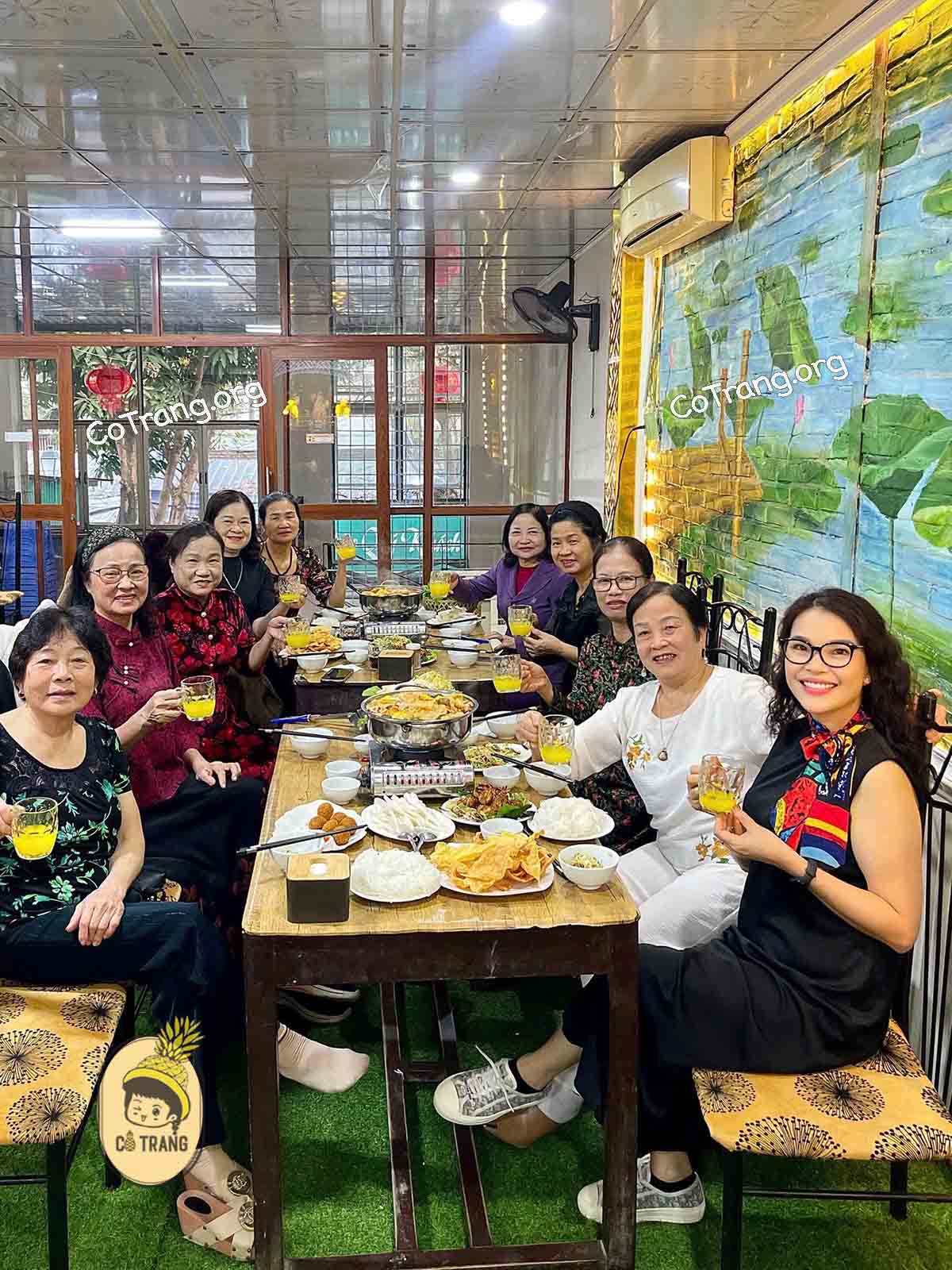 Không Gian Thực Tế Tại Quán Chay Bồ Đề, Vinh, Nghệ An