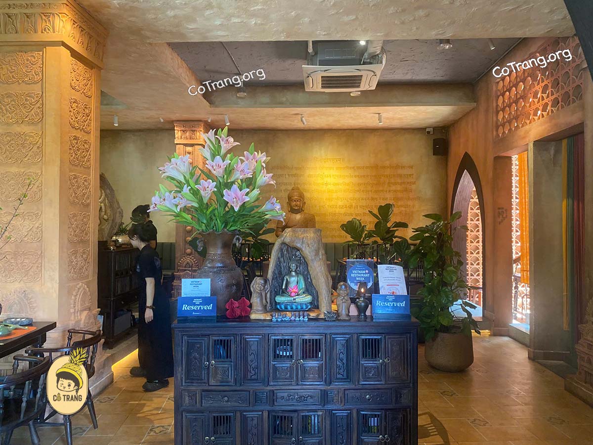 Không Gian Thực Tế Tại Maha Vegetariano, Đà Nẵng