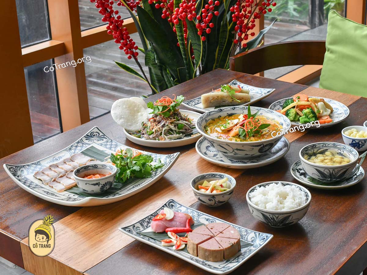 Các Món Ăn Tại Angsana Lăng Cô Resort, Huế