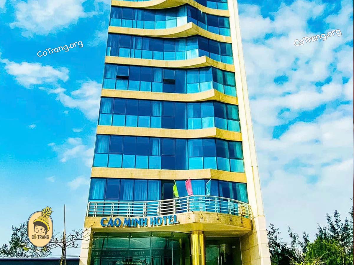 Cao Minh Hotel Đồng Hới - Khách sạn 3 Sao view biển Nhật Lệ, menu, review