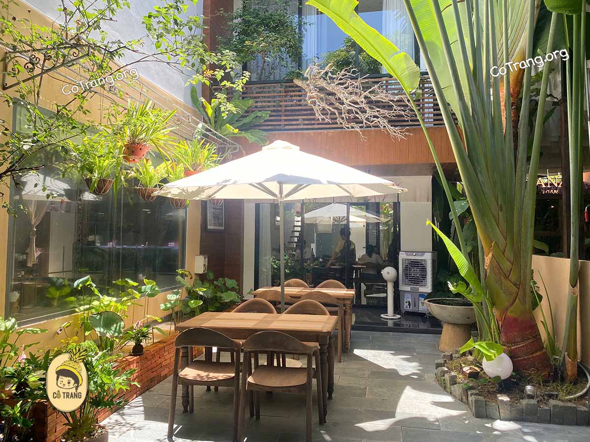 Nhà hàng chay VaNa Vegan - 65-67 Trung Lương 18, Hoà Xuân, Đà Nẵng