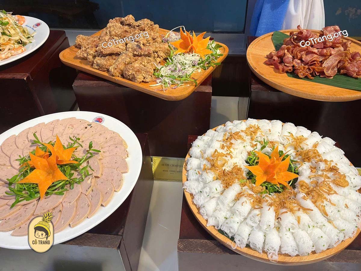 Các Món Ăn Tại Hùng Vương Hotel, Quảng Ngãi