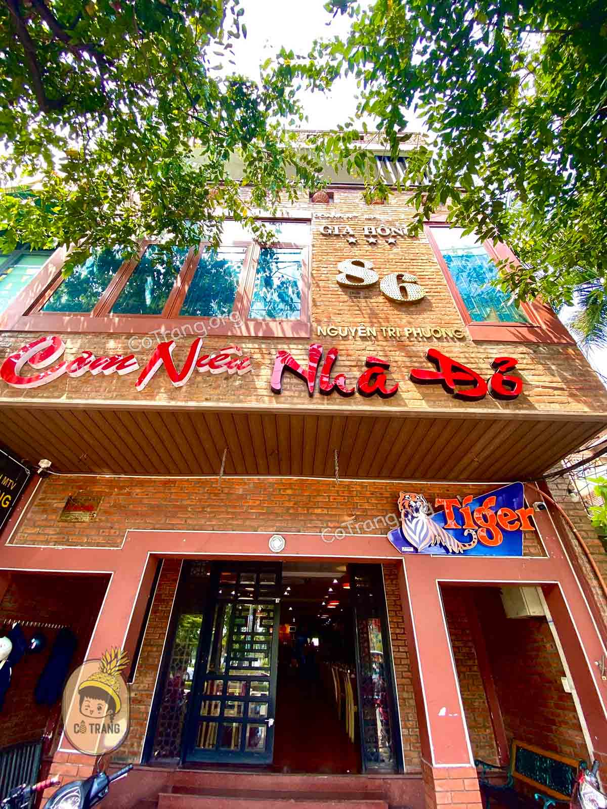 Không gian thực tế tại Cơm Niêu Nhà Đỏ Đà Nẵng