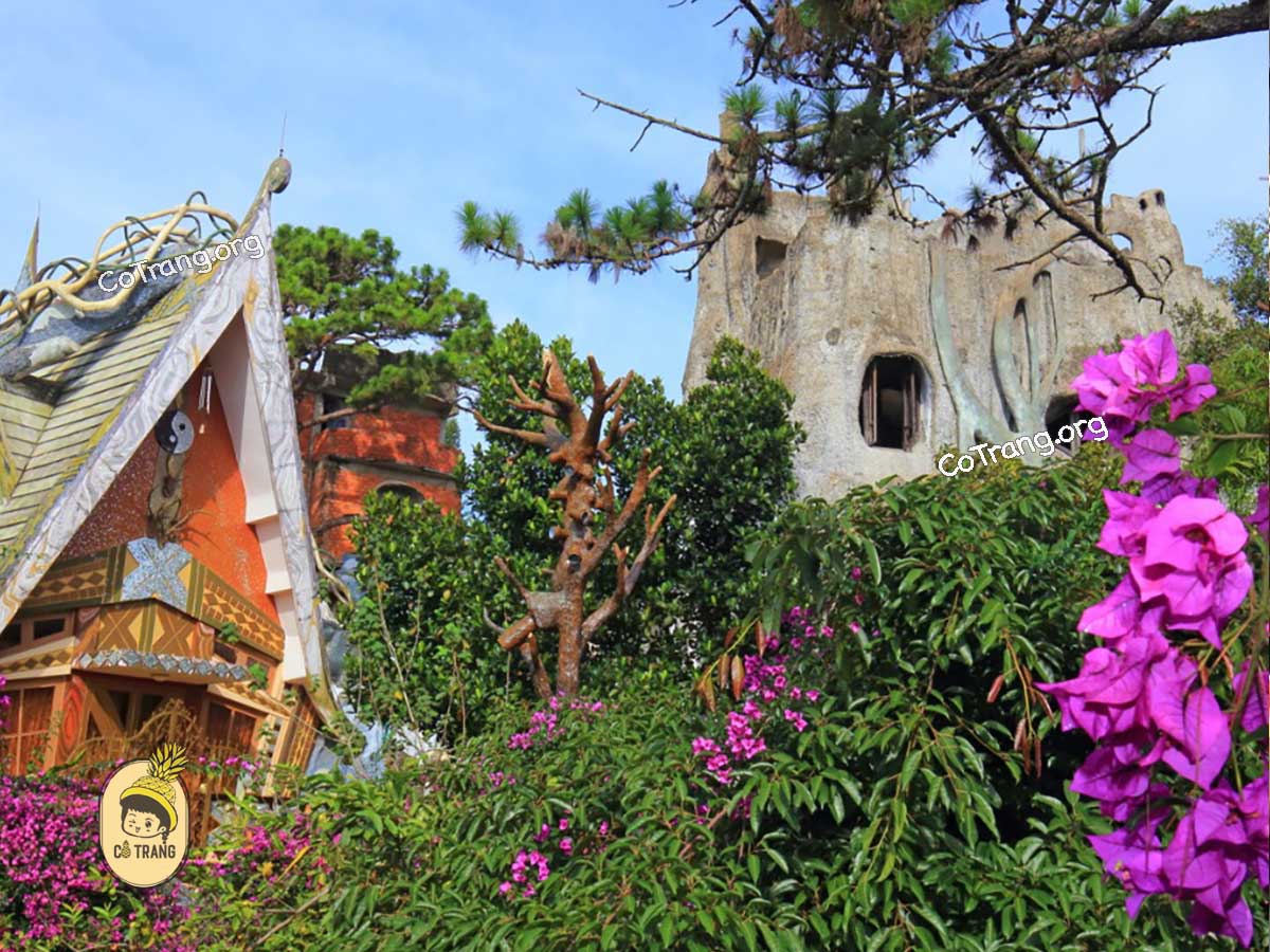 Không Gian Thực Tế tại Crazy House Đà Lạt