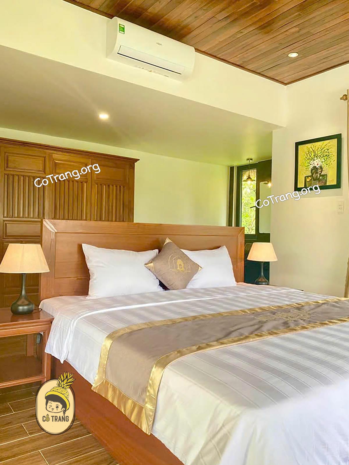 Không Gian Thực Tế Tại An Nam Huế Boutique, Huế