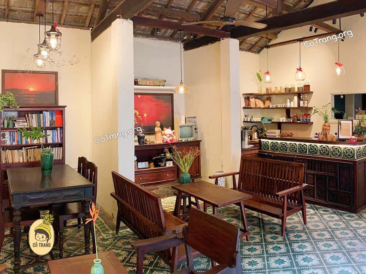 Ren Rứa Cafe Hội An - Quán cafe đậm chất hoài cổ nằm trong con hẻm nhỏ, menu, review