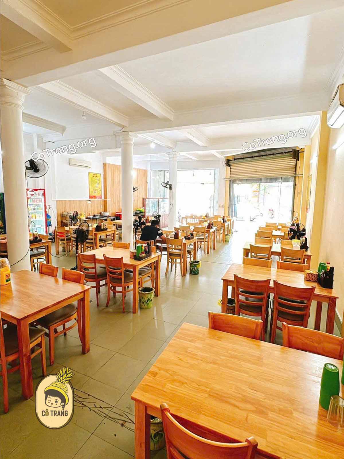 Cơm Tấm Sườn Gà - 03 Trần Nhân Tông, Đồng Hới