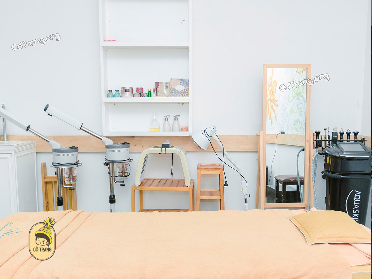 Không Gian Thực Tế Tại Vân Anh Luxury Clinic & Garden Spa, Pleiku Gia Lai