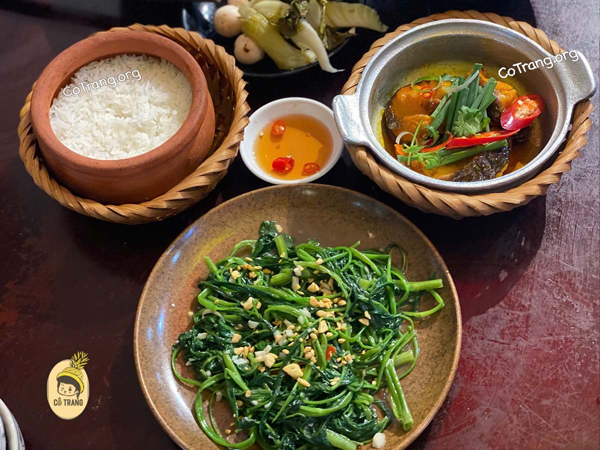 Menu Và Các Món Ăn Tại Bếp Nhà Chạn Đà Nẵng