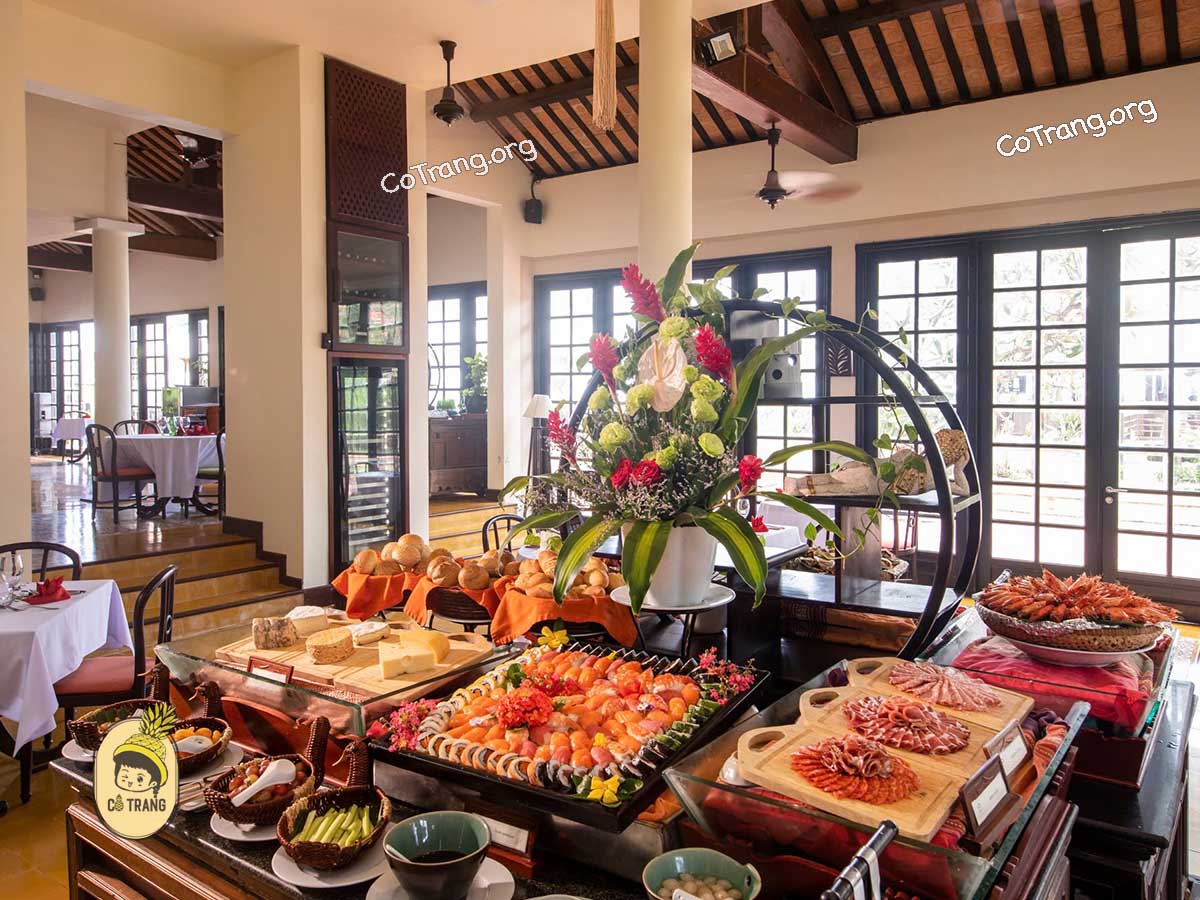 Các Món Ăn Tại Victoria Hoi An Beach Resort & Spa, Hội An