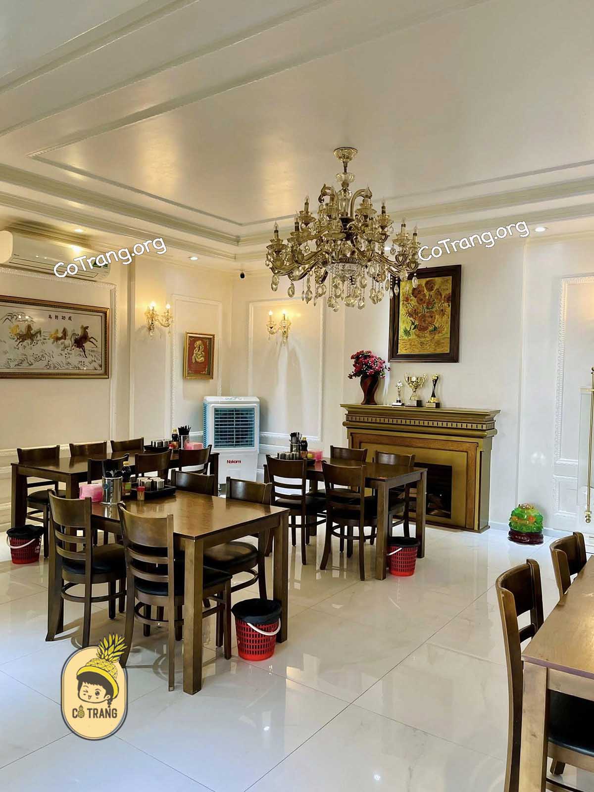 Cơm Gà Cô Nguyệt - 183 Trần Hưng Đạo, Quảng Ngãi