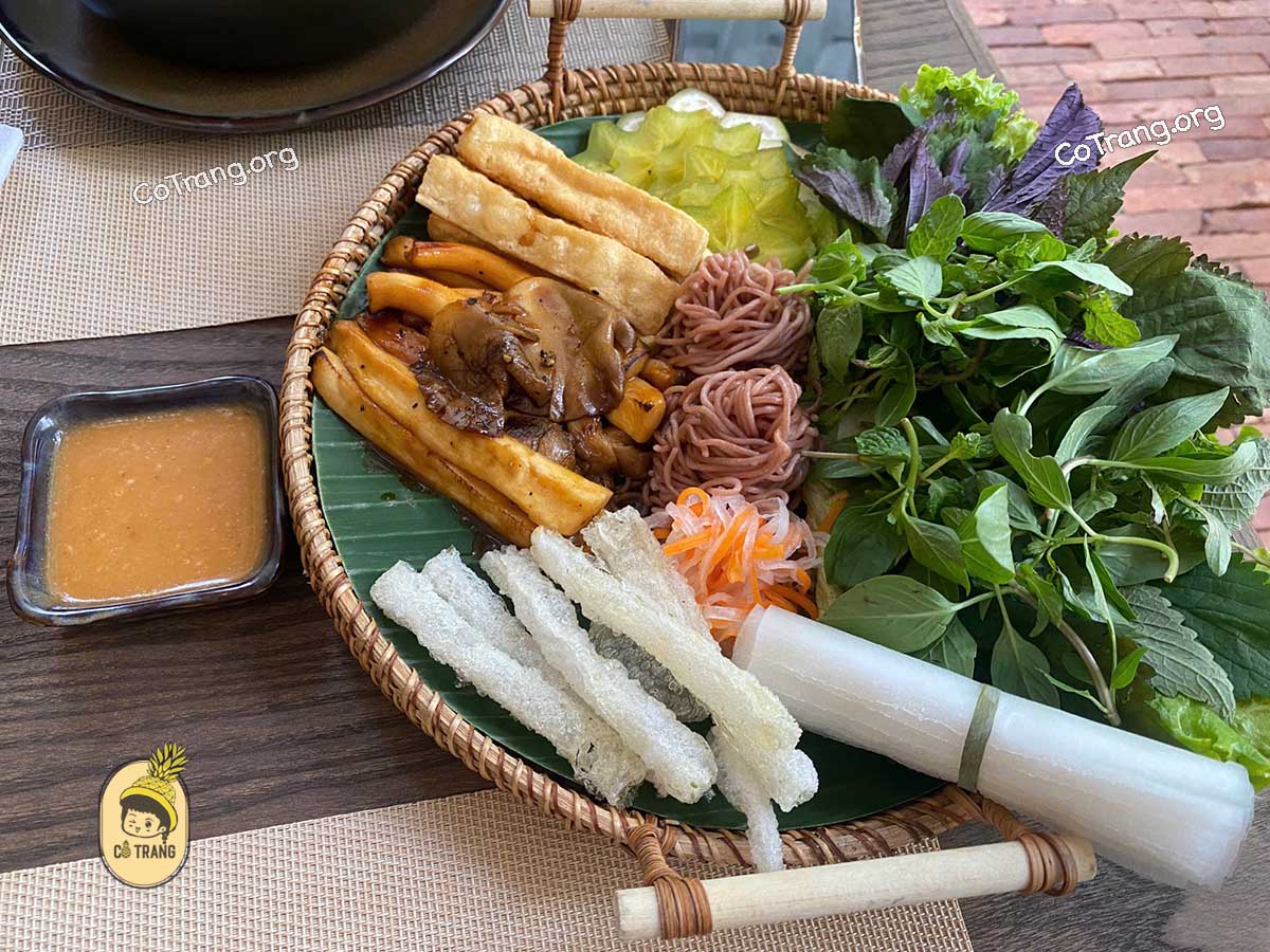 Menu Và Các Món Ăn Tại Nhà hàng chay VaNa Vegan, Đà Nẵng