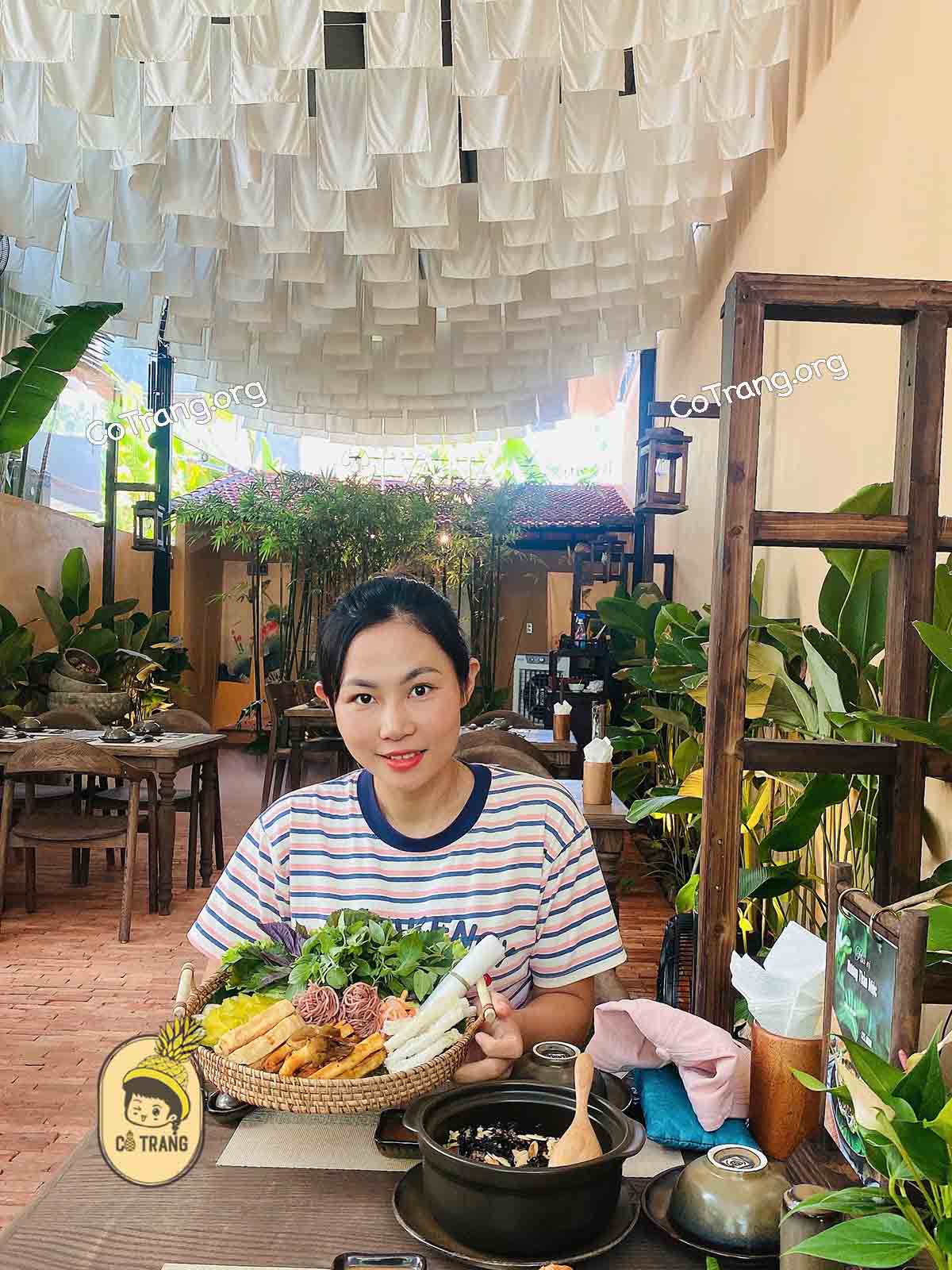 Nhà hàng chay VaNa Vegan - 65-67 Trung Lương 18, Hoà Xuân, Đà Nẵng
